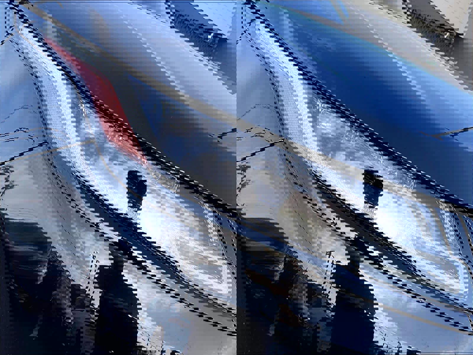 Used 2023 Land Rover Range Rover Velar R-Dynamic S image 29