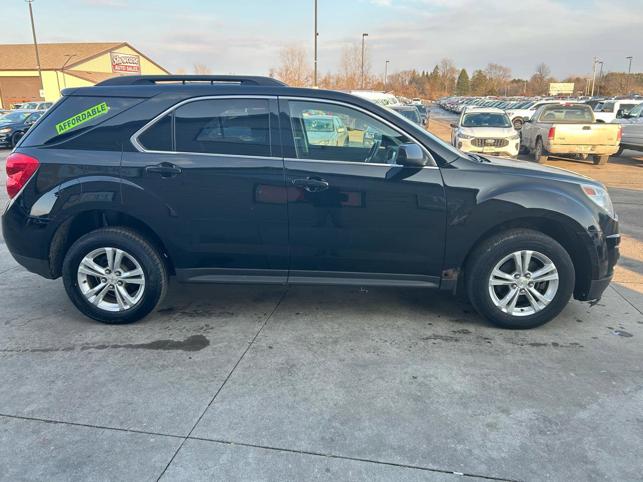 Used 2015 Chevrolet Equinox LT w/ Driver Convenience Package image 4