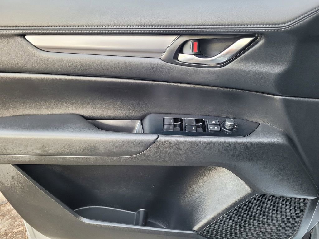Used 2018 MAZDA CX-5 Touring image 22