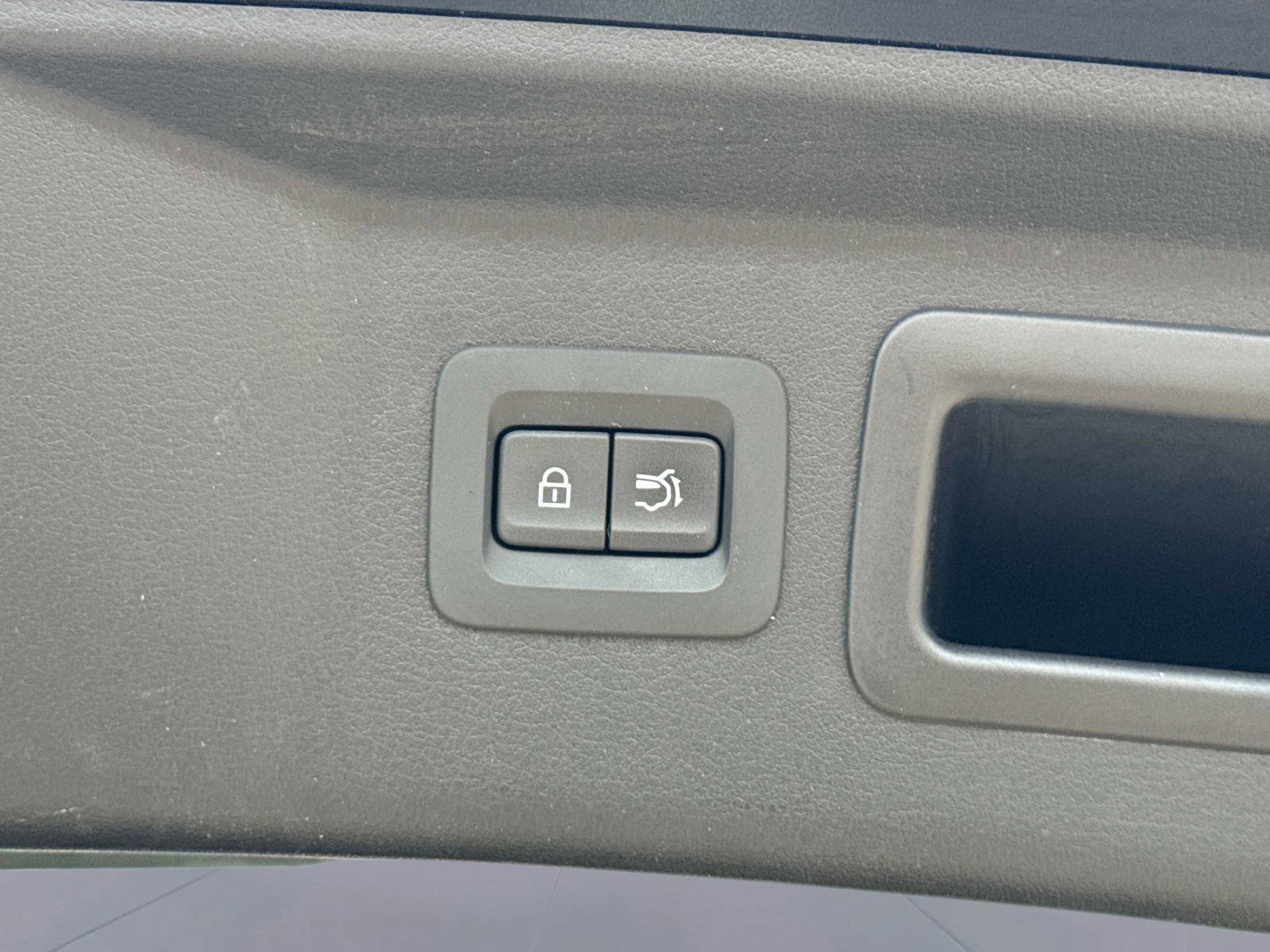 Certified 2024 MAZDA CX-90 3.3 Turbo w/ Preferred Plus image 12