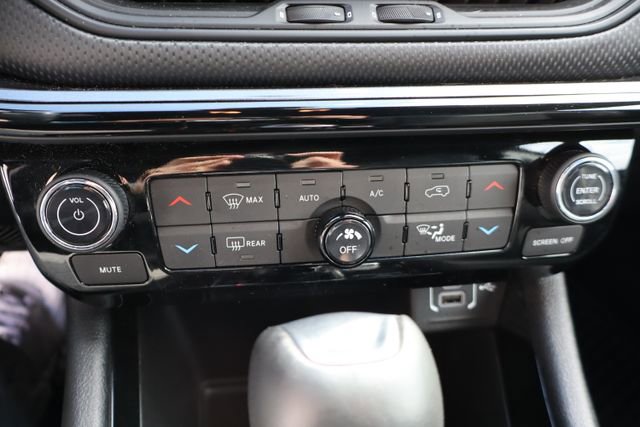 Used 2022 Jeep Compass Altitude w/ Convenience Group image 21