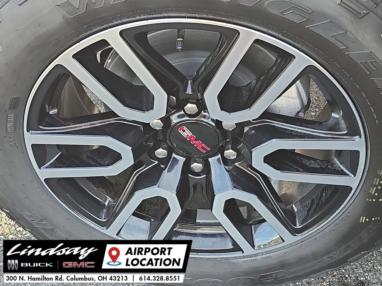 New 2026 GMC Sierra 1500 AT4 w/ AT4 Premium Package AWD/4WD image 35