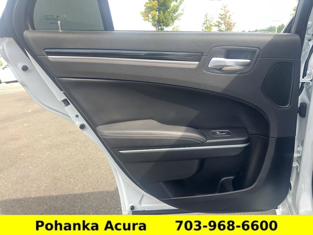 Used 2022 Chrysler 300 S w/ Safetytec Plus Group RWD image 25
