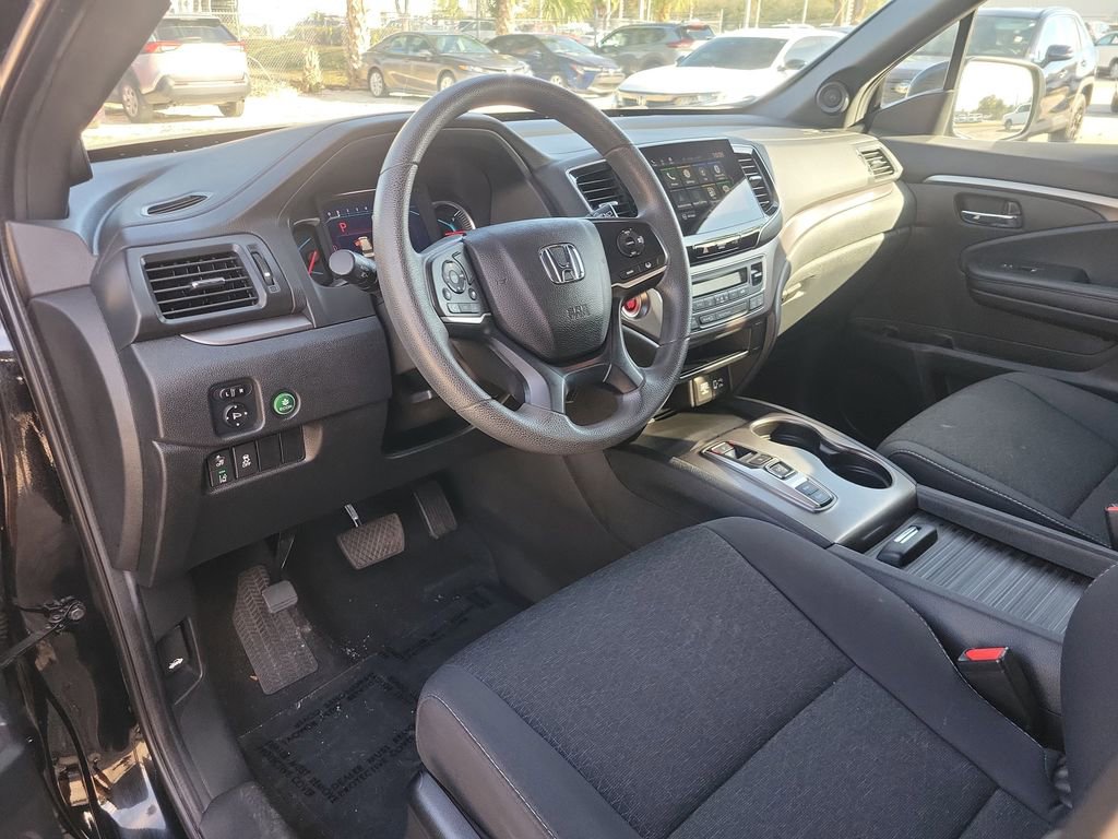 Used 2021 Honda Passport Sport image 18