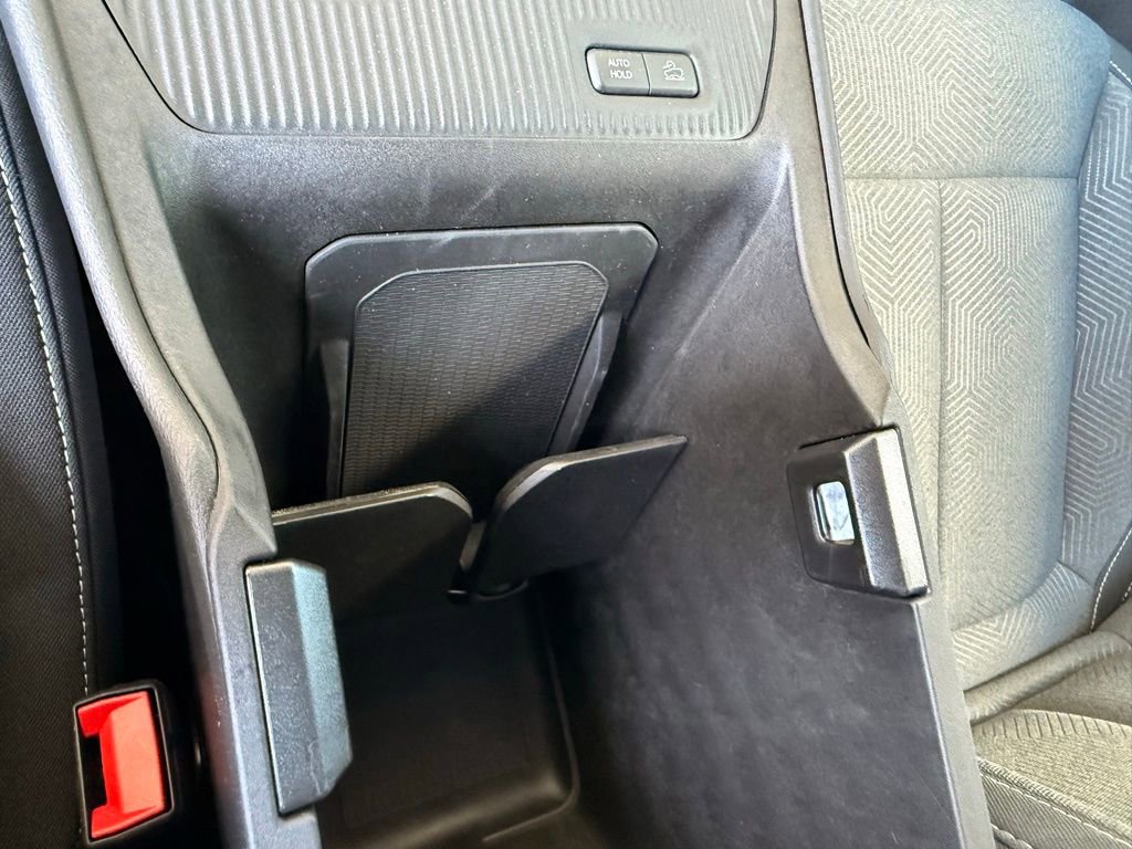 New 2026 Jeep Cherokee Laredo image 16