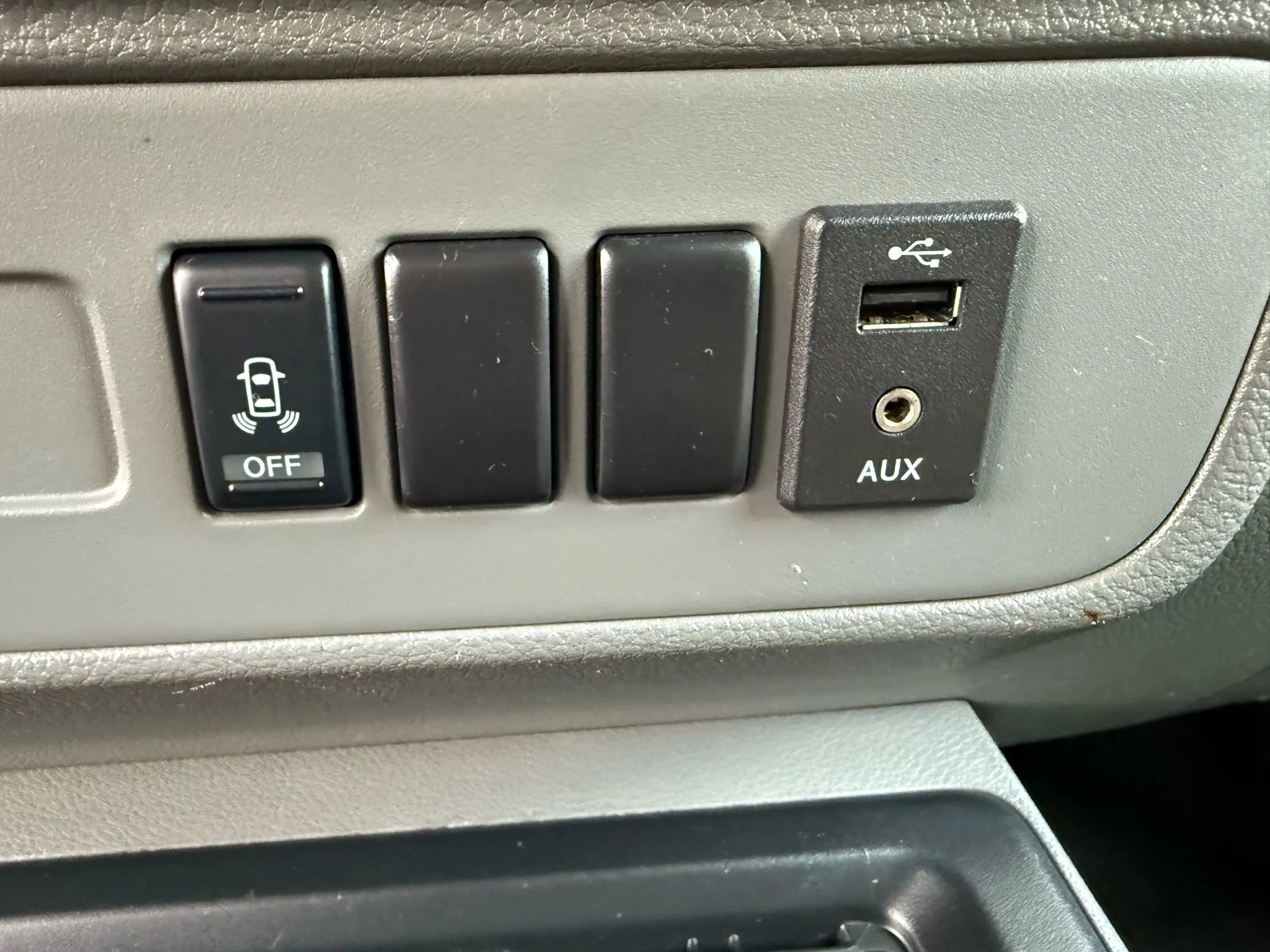 Used 2019 Nissan NV 1500 SV w/ Navigation Package image 27