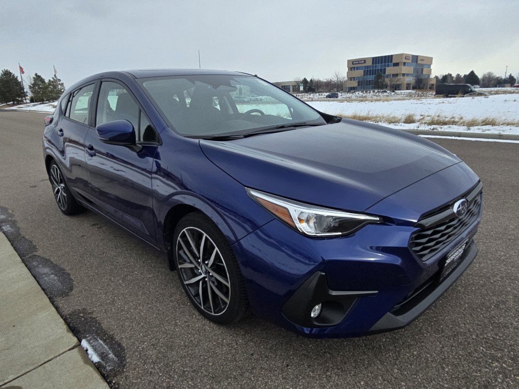 Used 2025 Subaru Impreza 2.0i Sport image 7