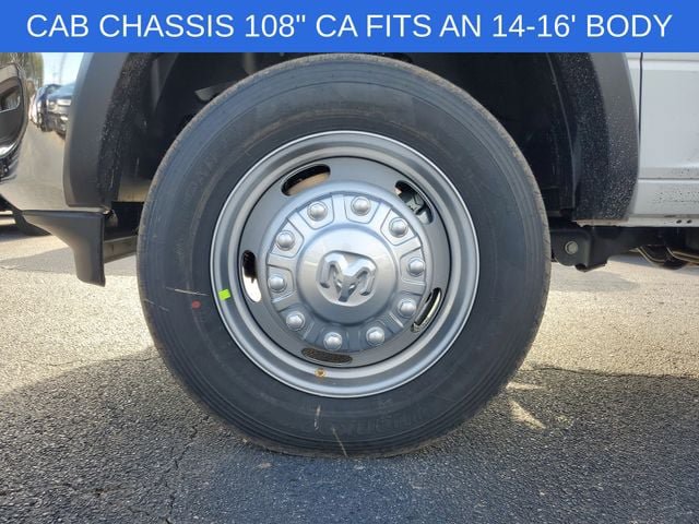 New 2026 RAM 5500 Tradesman w/ Chrome Appearance Group AWD/4WD image 8