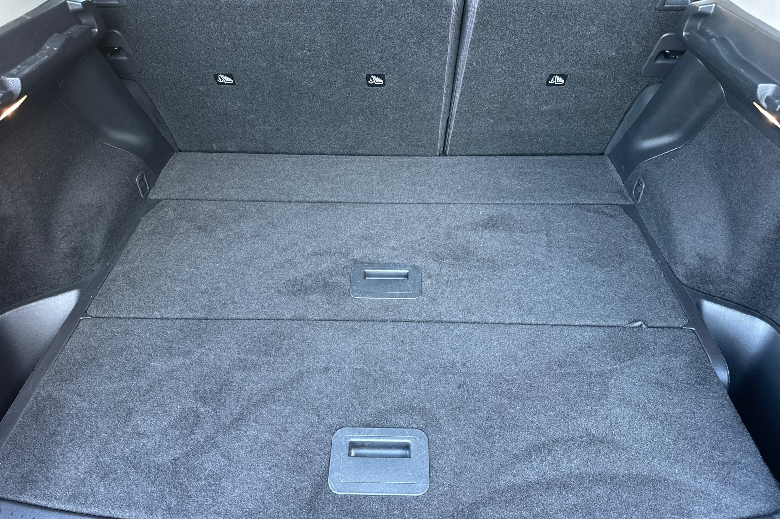 Certified 2024 Nissan Ariya AWD image 18