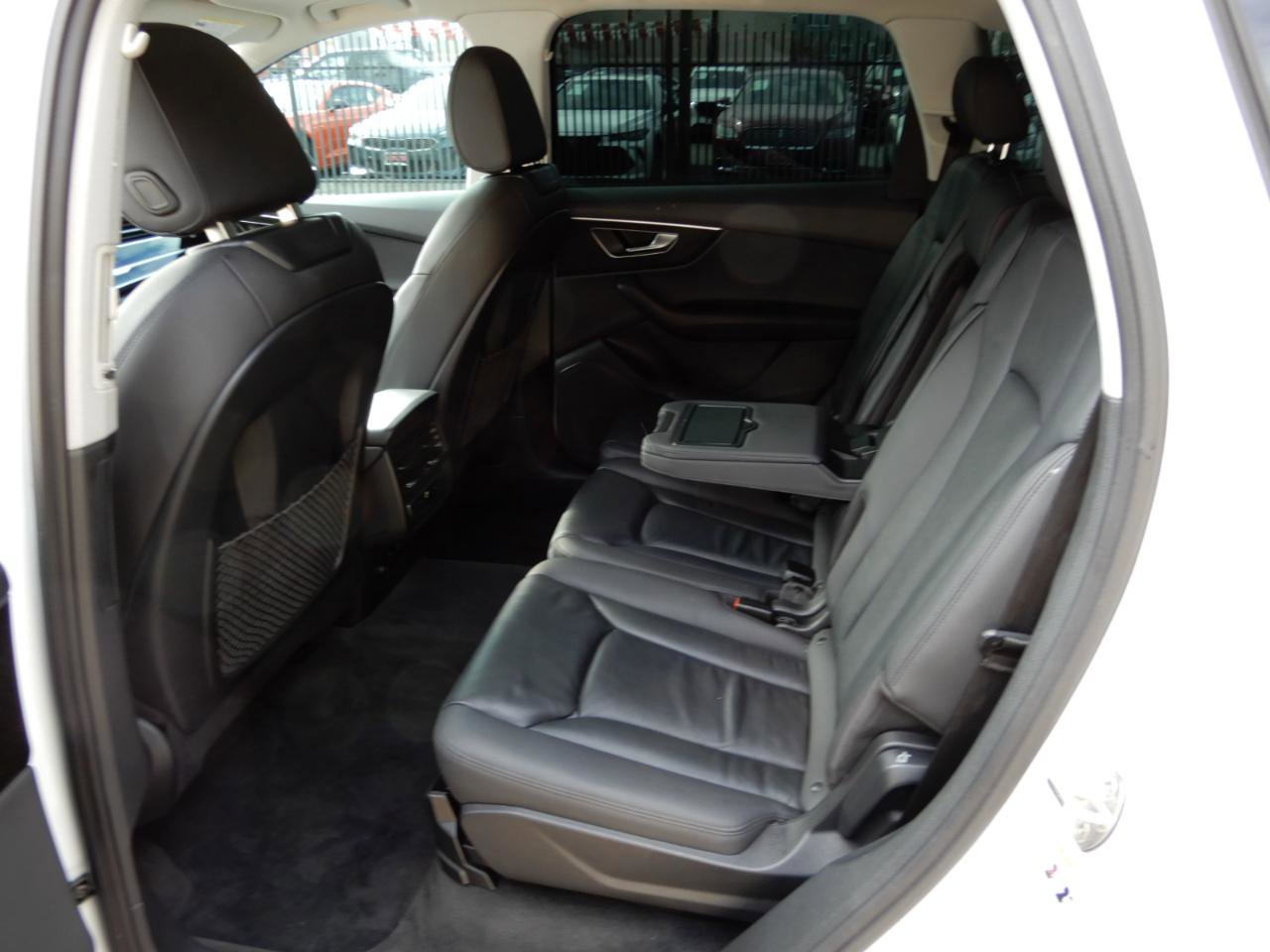 Used 2022 Audi Q7 2.0T Premium image 11