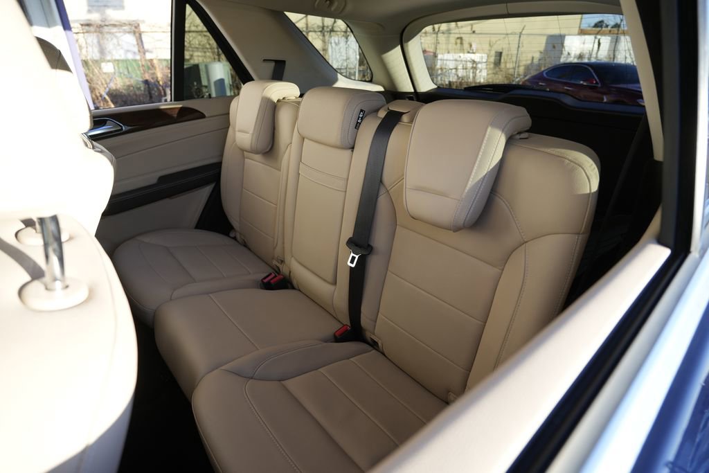 Used 2017 Mercedes-Benz GLE 400 4MATIC image 26