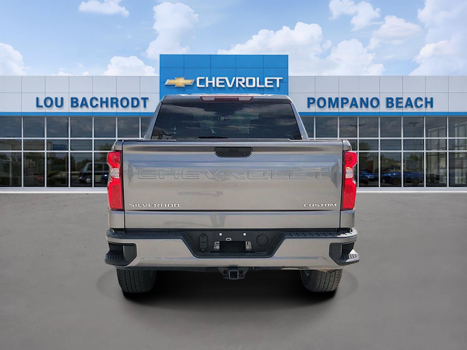Used 2021 Chevrolet Silverado 1500 Custom AWD/4WD image 3