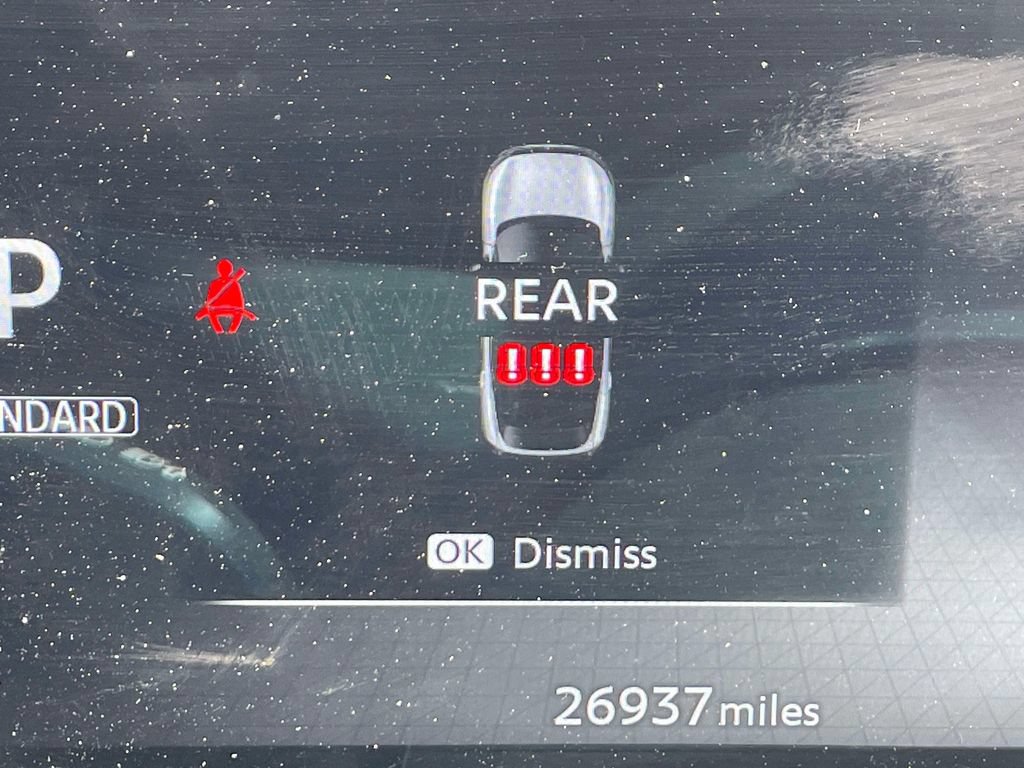 Used 2025 Nissan Kicks SR FWD image 18
