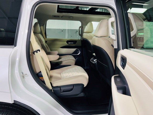 New 2026 Nissan Armada Platinum AWD/4WD image 34