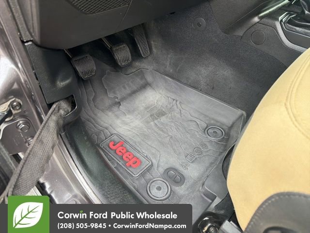 Used 2019 Jeep Wrangler Sport image 27