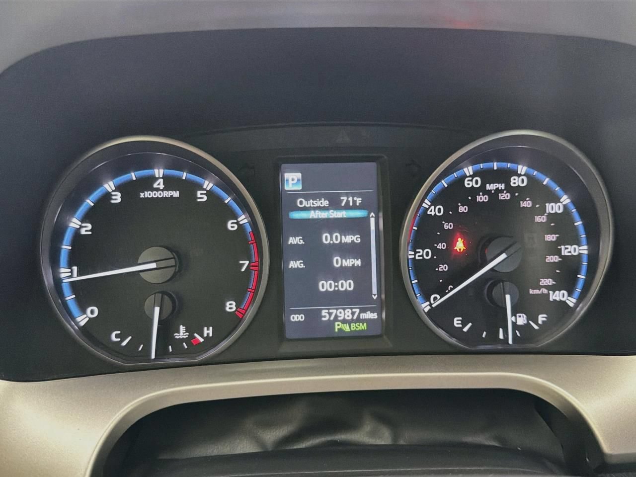 Used 2017 Toyota RAV4 XLE AWD/4WD image 44