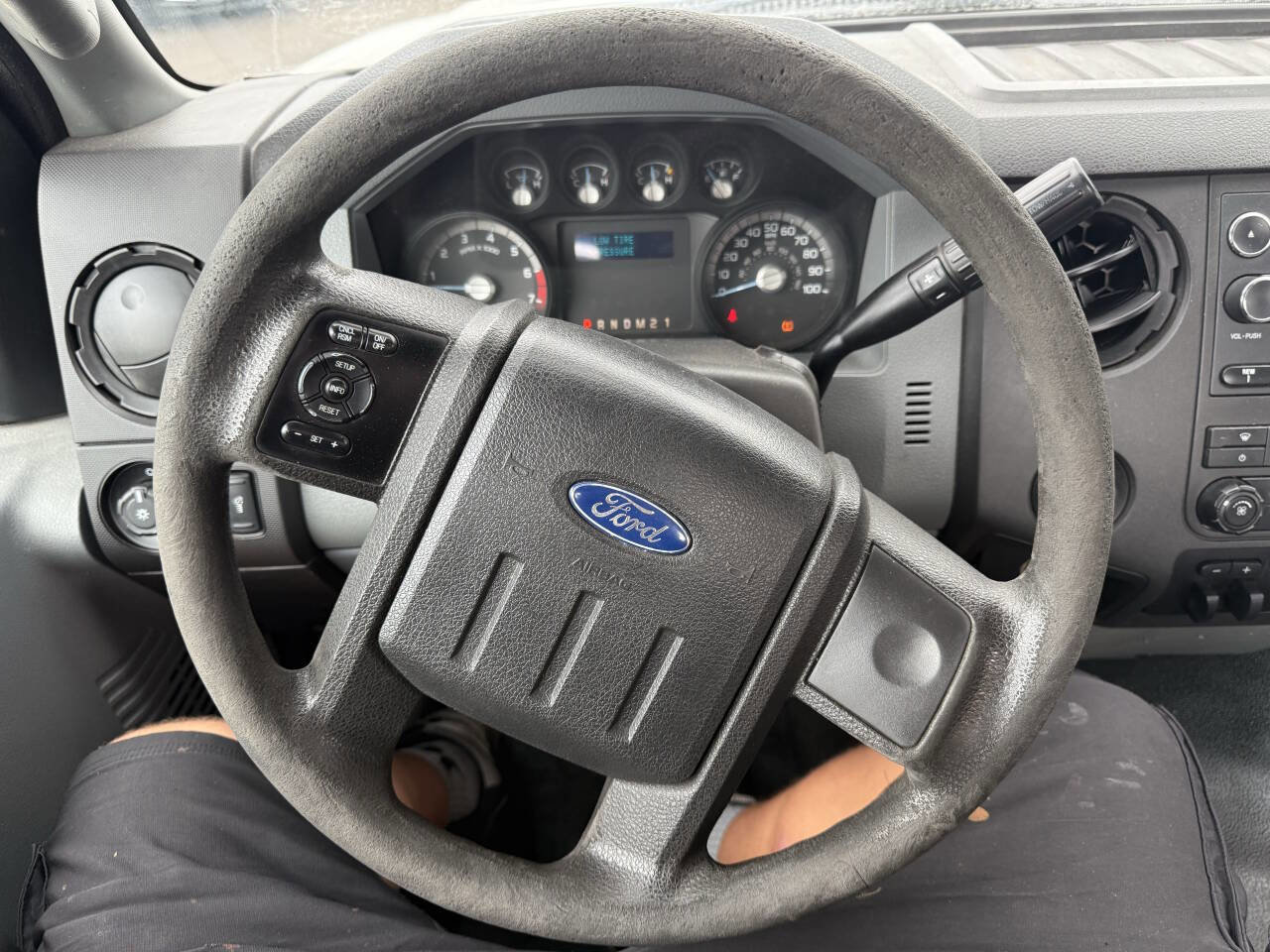Used 2013 Ford F250 XL w/ XL Value Pkg image 17