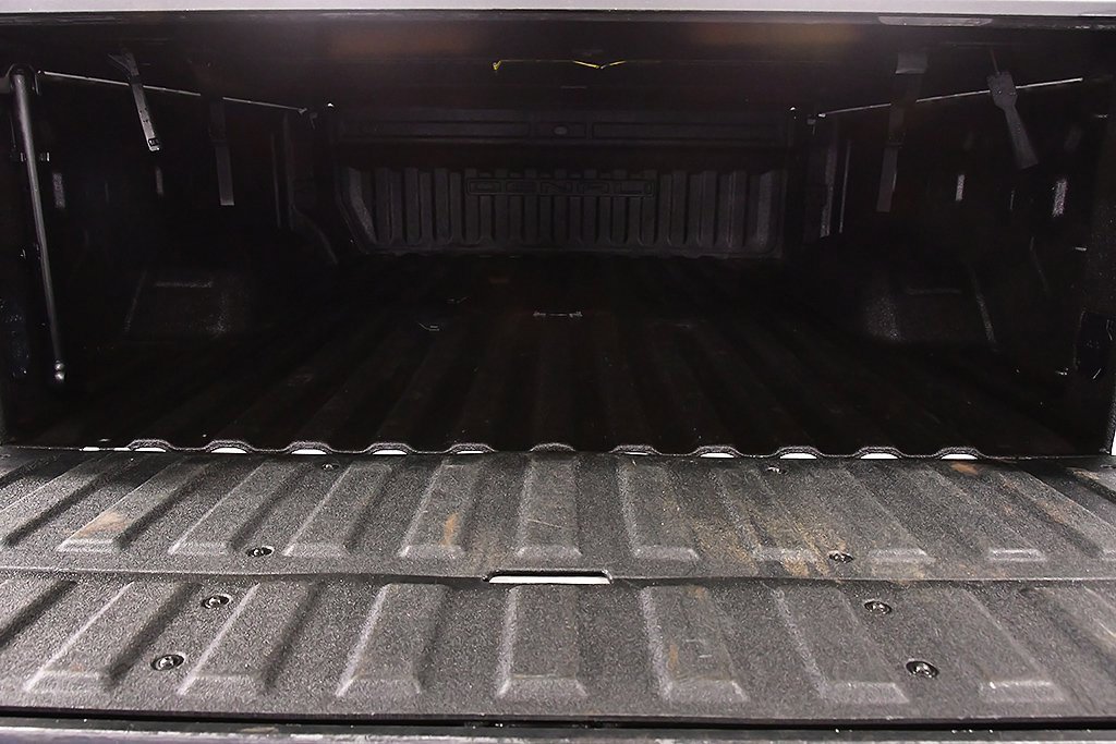 Used 2022 GMC Sierra 3500 Denali image 13