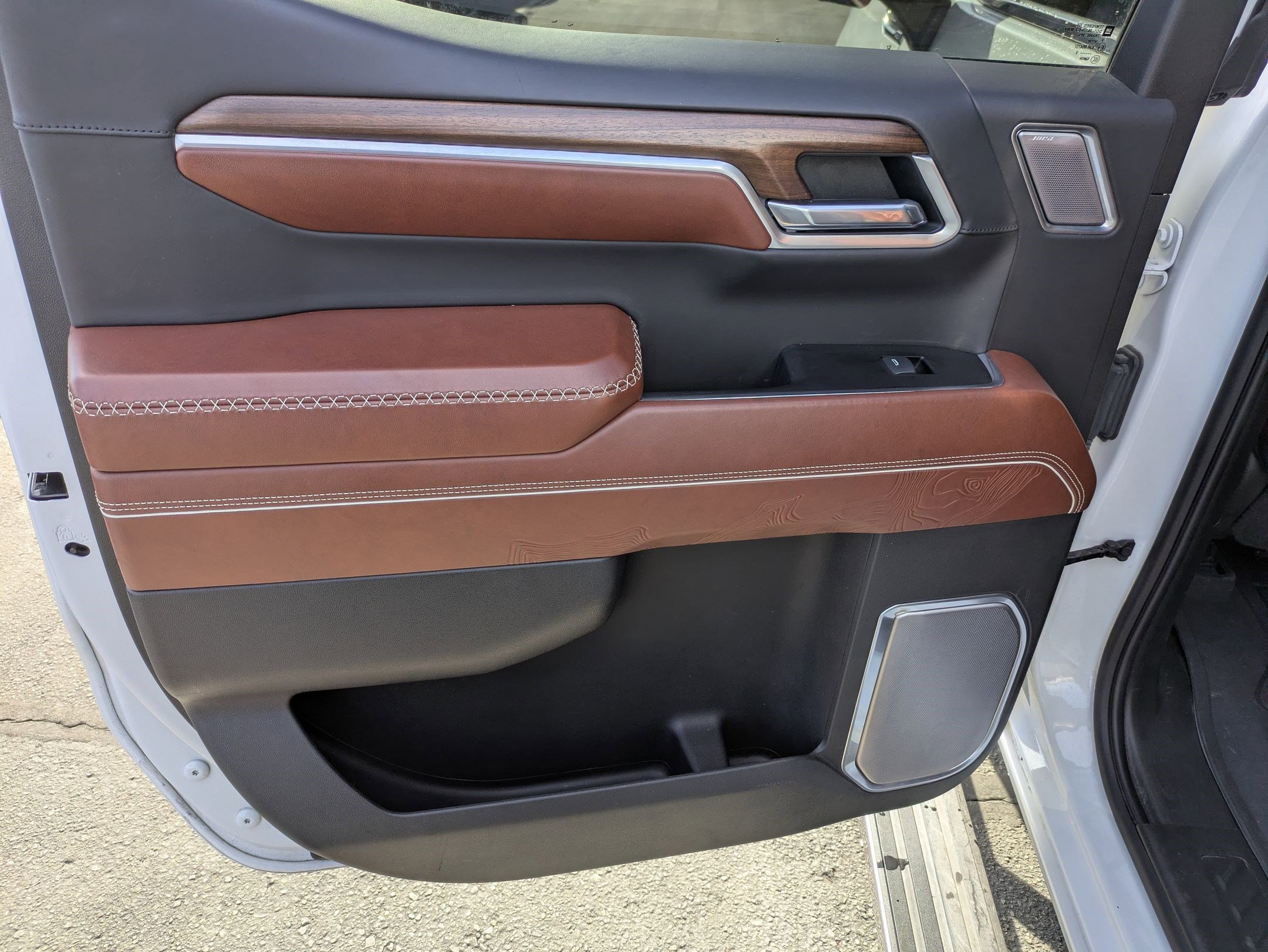 Used 2022 GMC Sierra 1500 Denali Ultimate image 31