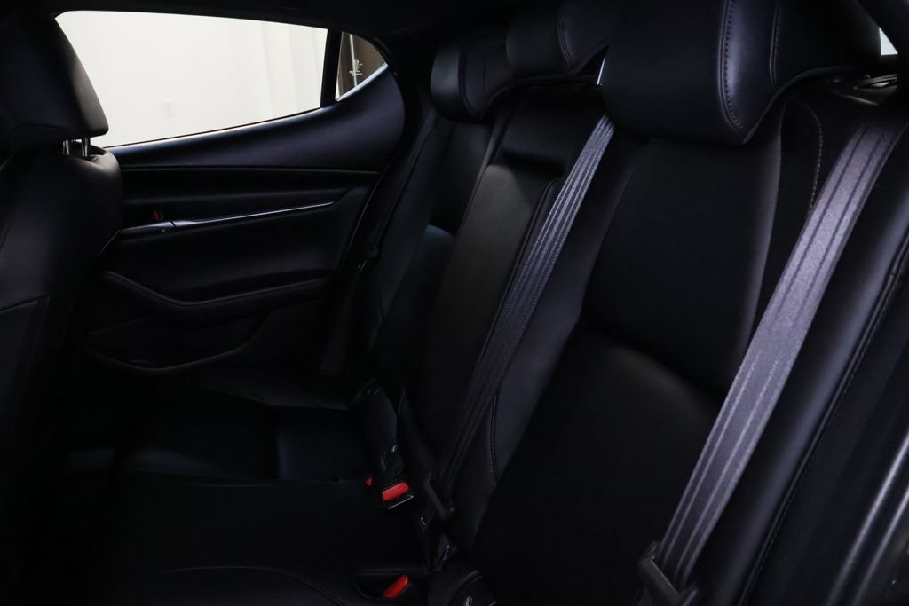 Used 2022 MAZDA MAZDA3 s FWD image 15