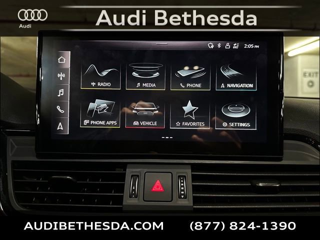 Used 2023 Audi Q5 2.0T Premium w/ Convenience Package image 18