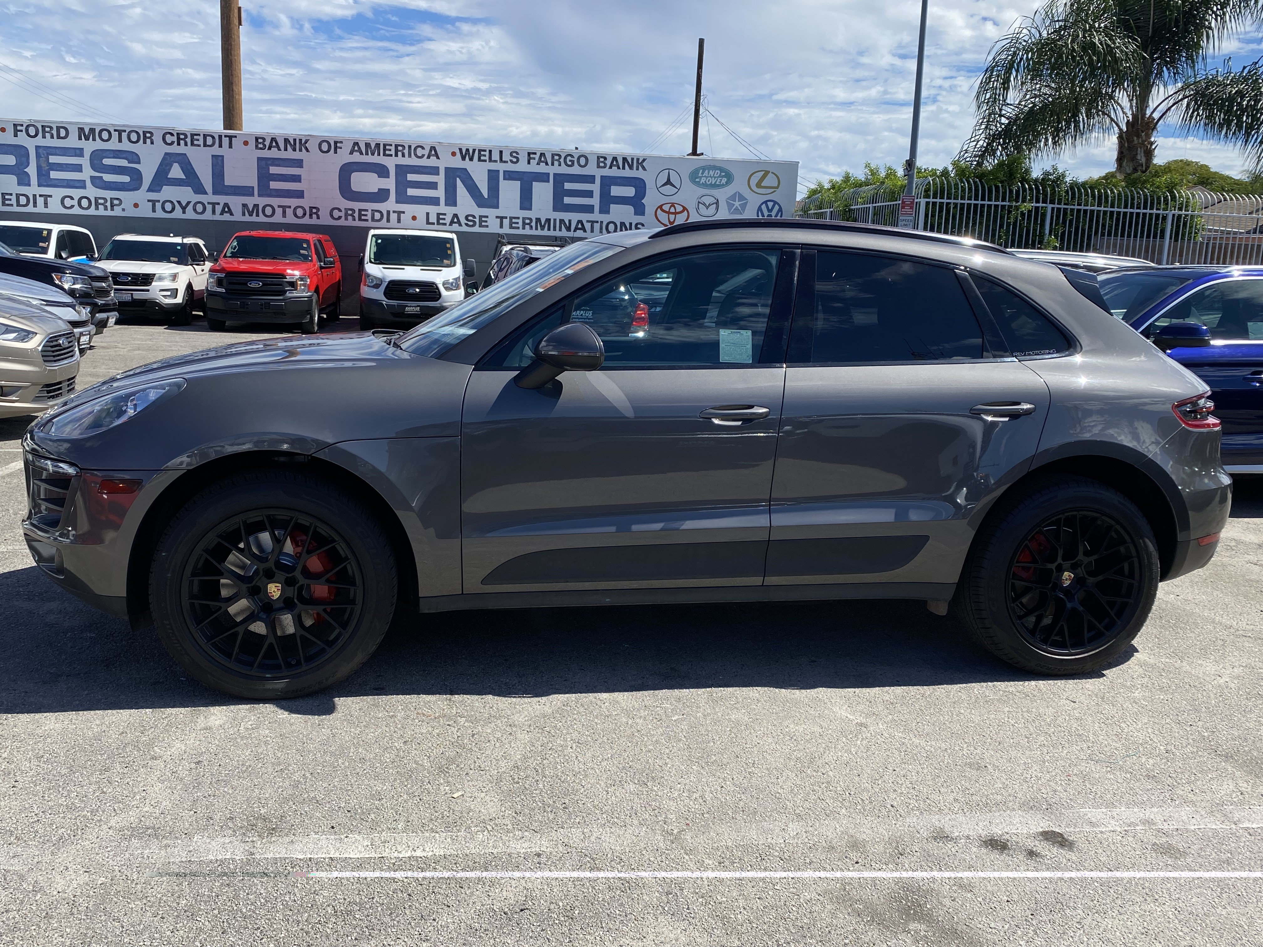 Used 2018 Porsche Macan S w/ Premium Package Plus AWD/4WD image 8
