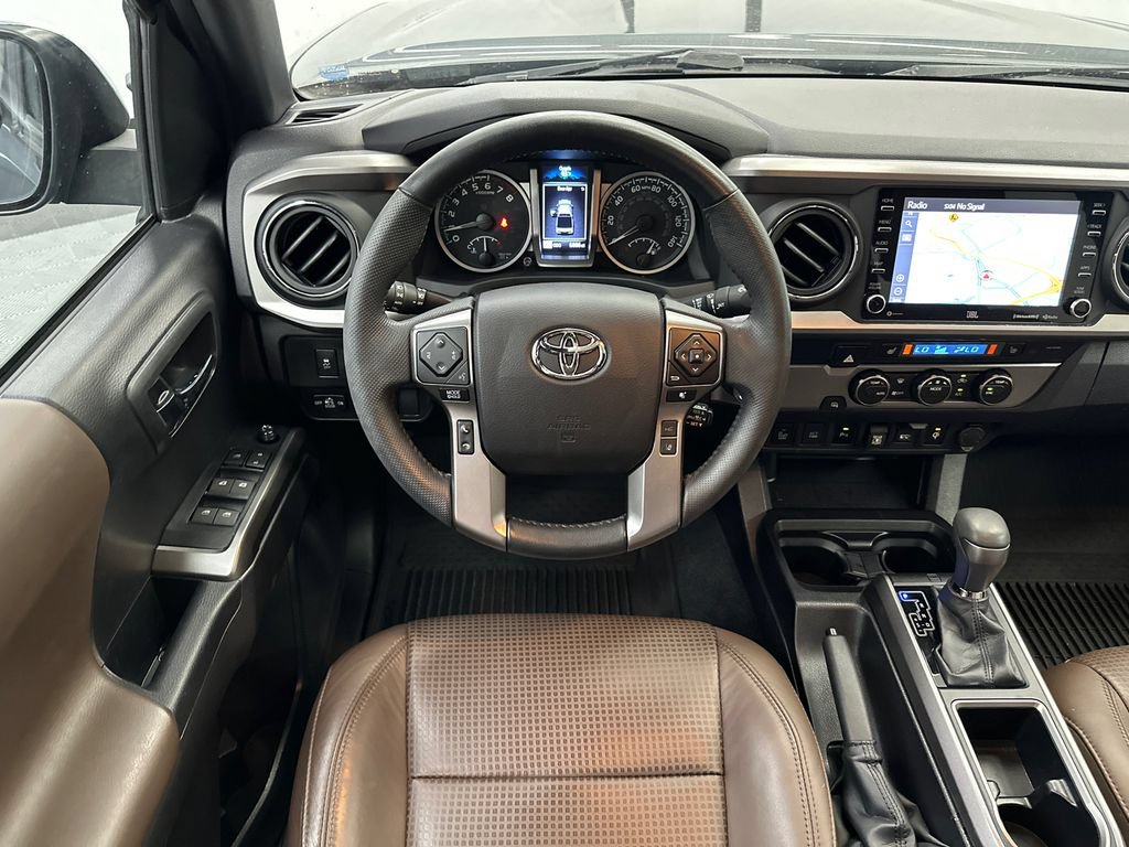 Used 2022 Toyota Tacoma Limited RWD image 24