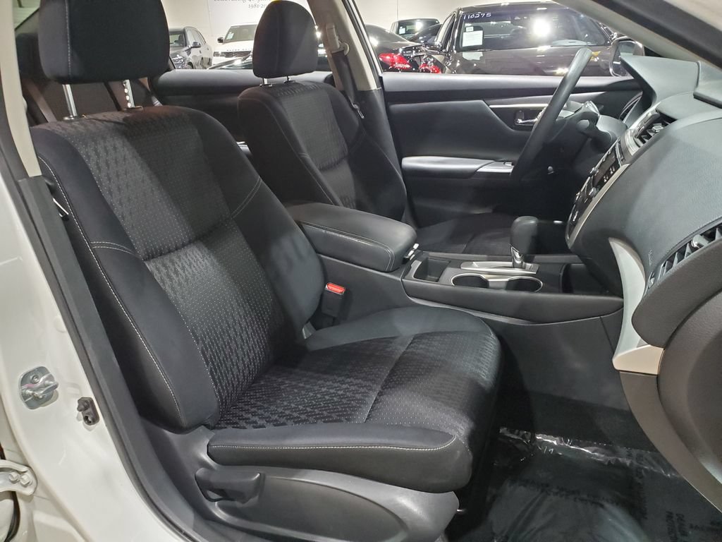 Used 2017 Nissan Altima 2.5 S w/ Power Driver Seat Package FWD image 14