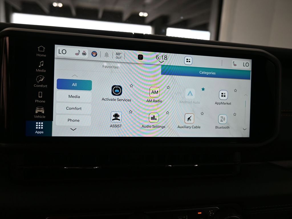 Used 2024 Jeep Gladiator Sport w/ Premium Package image 19