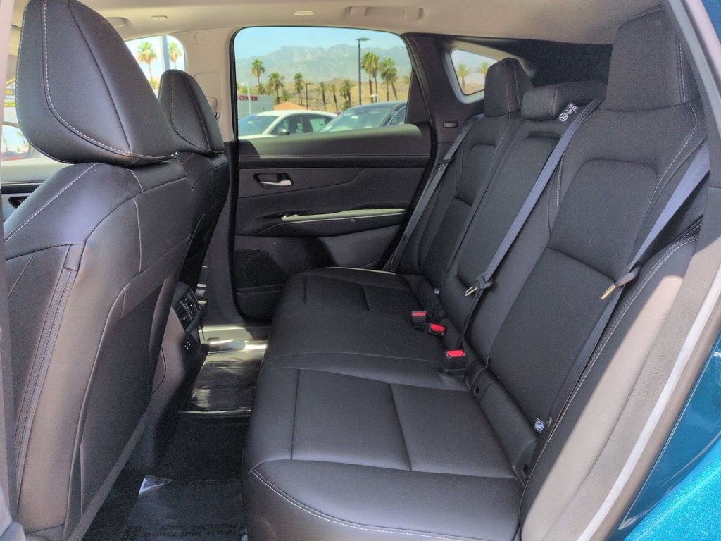 Certified 2025 Nissan Murano SL w/ Cargo Package AWD/4WD image 15