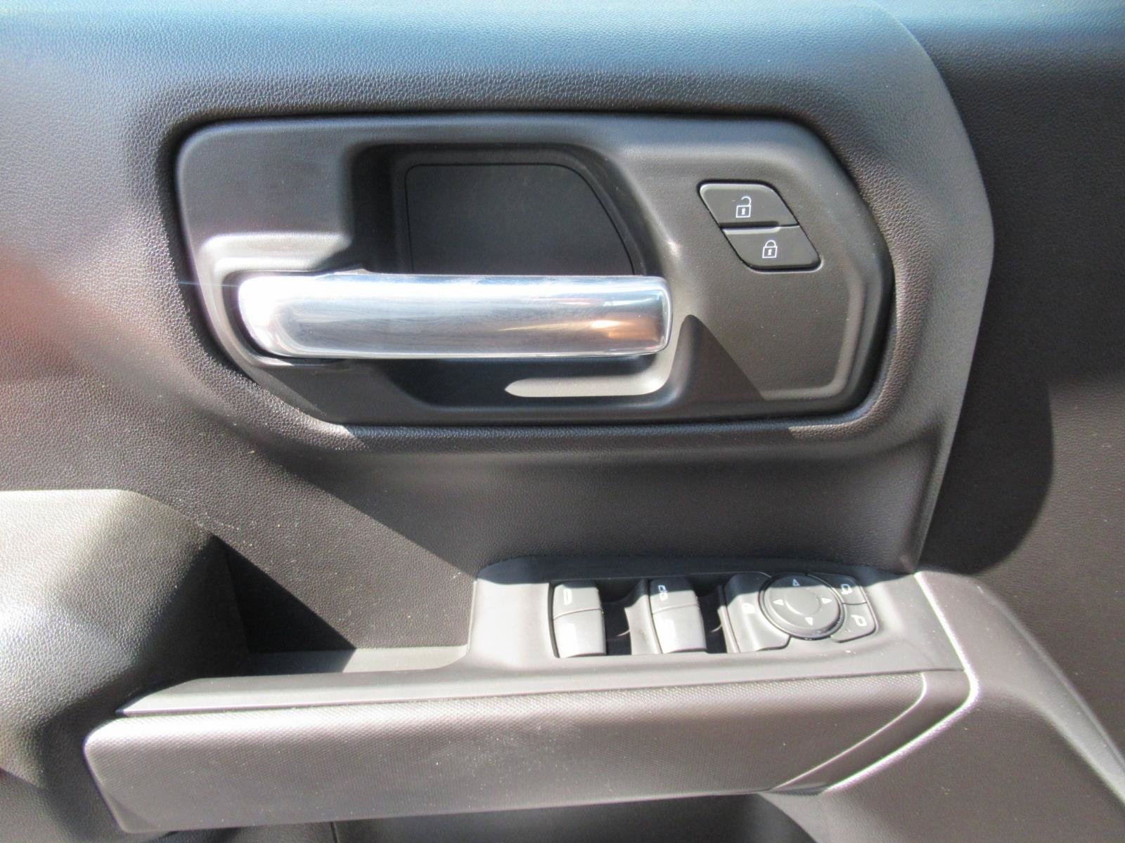 Used 2024 Chevrolet Silverado 1500 Custom Trail Boss w/ LPO, Dark Essentials Package AWD/4WD image 22