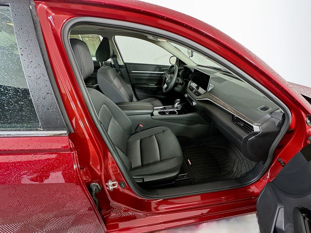 Used 2023 Nissan Altima 2.5 SV w/ SV Premium Package image 28