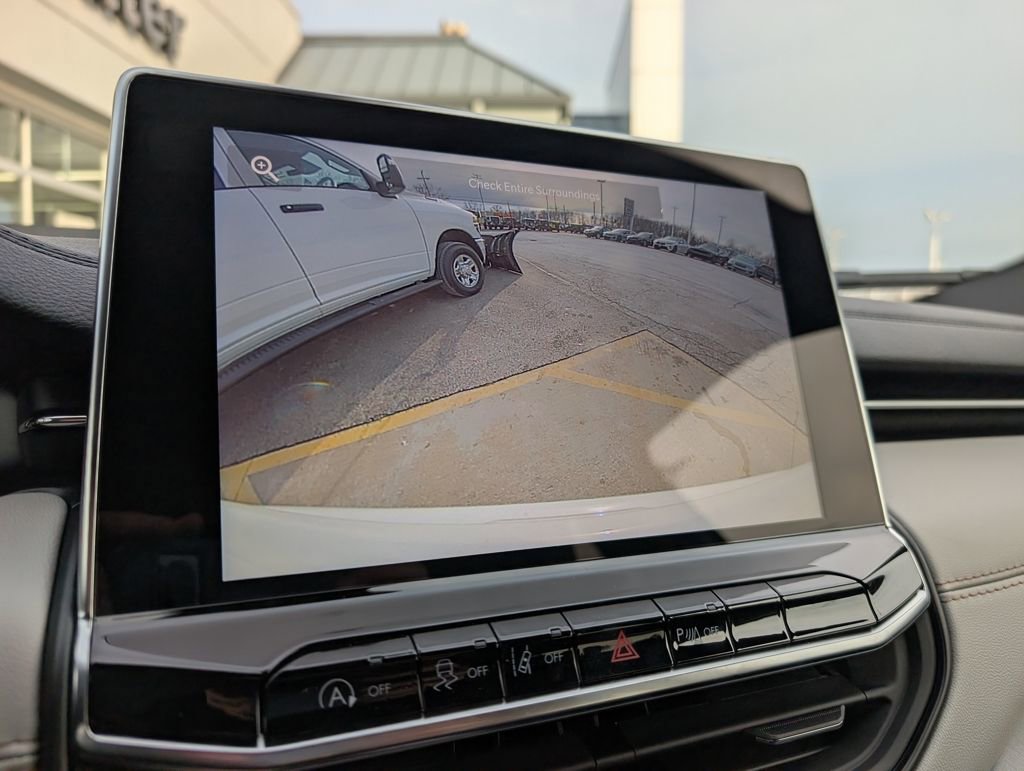 New 2026 Jeep Compass Limited image 3