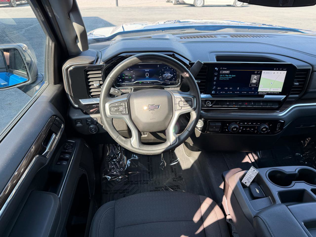 Used 2024 Chevrolet Silverado 1500 RST AWD/4WD image 15