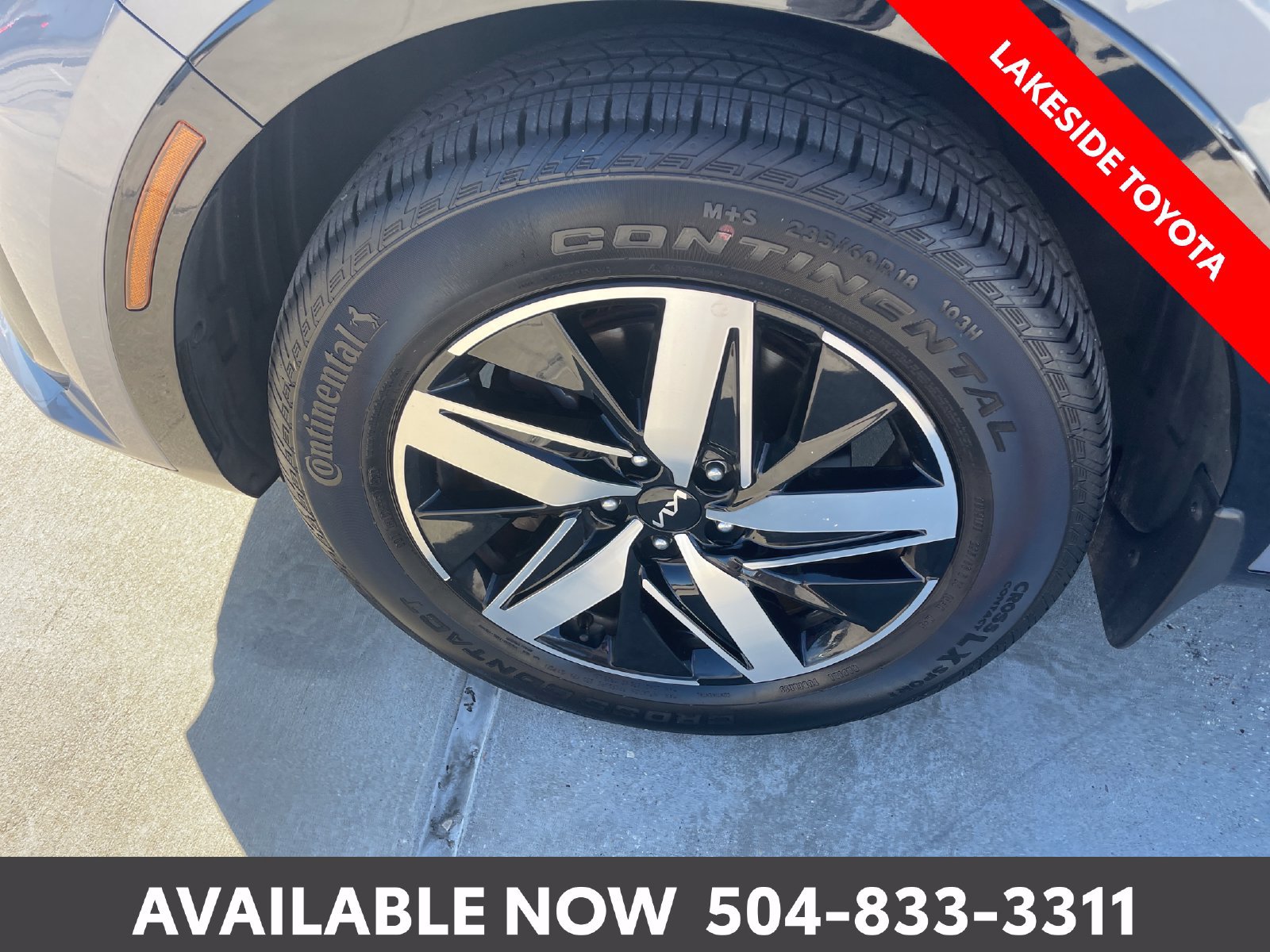 Used 2023 Kia Sorento S FWD image 13