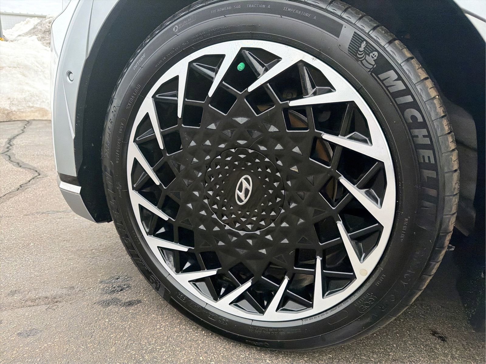 Certified 2022 Hyundai Ioniq 5 Limited image 25