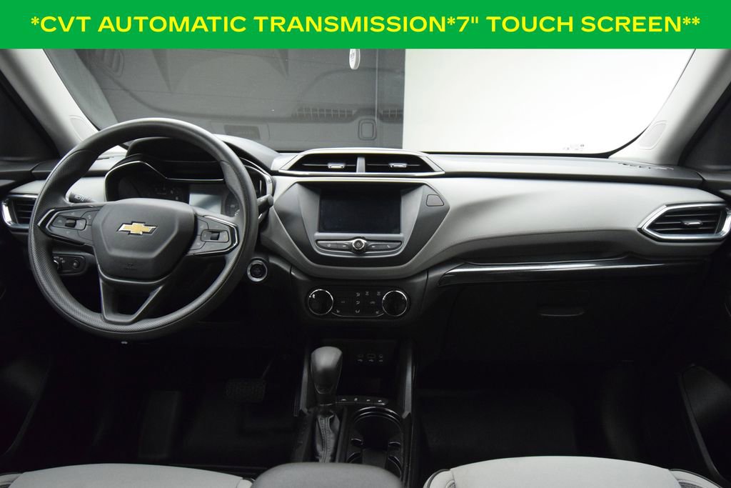 Used 2022 Chevrolet TrailBlazer LT w/ Driver Confidence Package FWD image 4