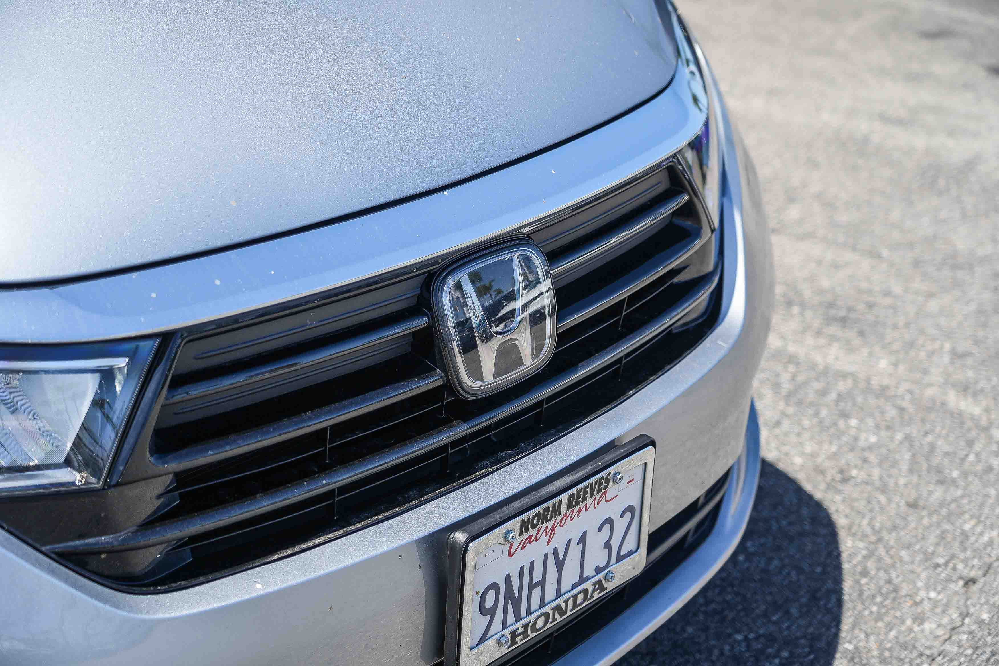 Certified 2024 Honda Odyssey EX-L image 3