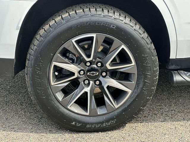 Used 2024 Chevrolet Tahoe Z71 w/ Luxury Package image 33