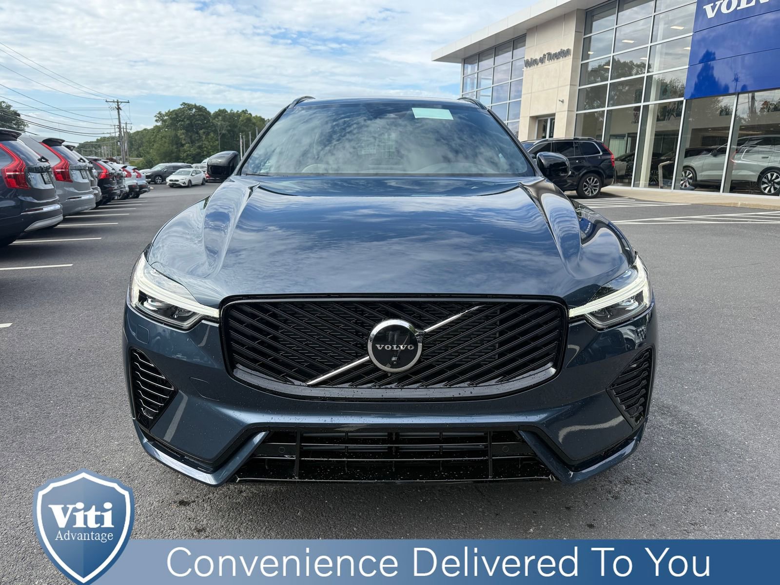 New 2026 Volvo XC60 T8 Plus w/ Protection Package Premier image 3