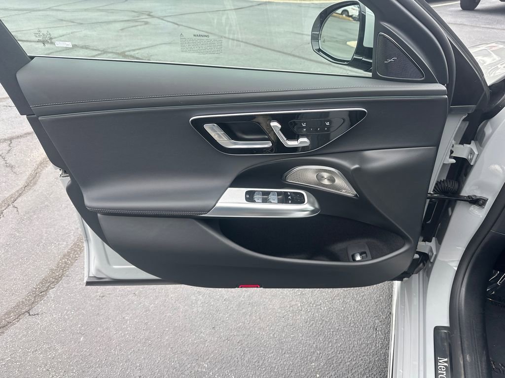 New 2026 Mercedes-Benz E 450 4MATIC Sedan image 10