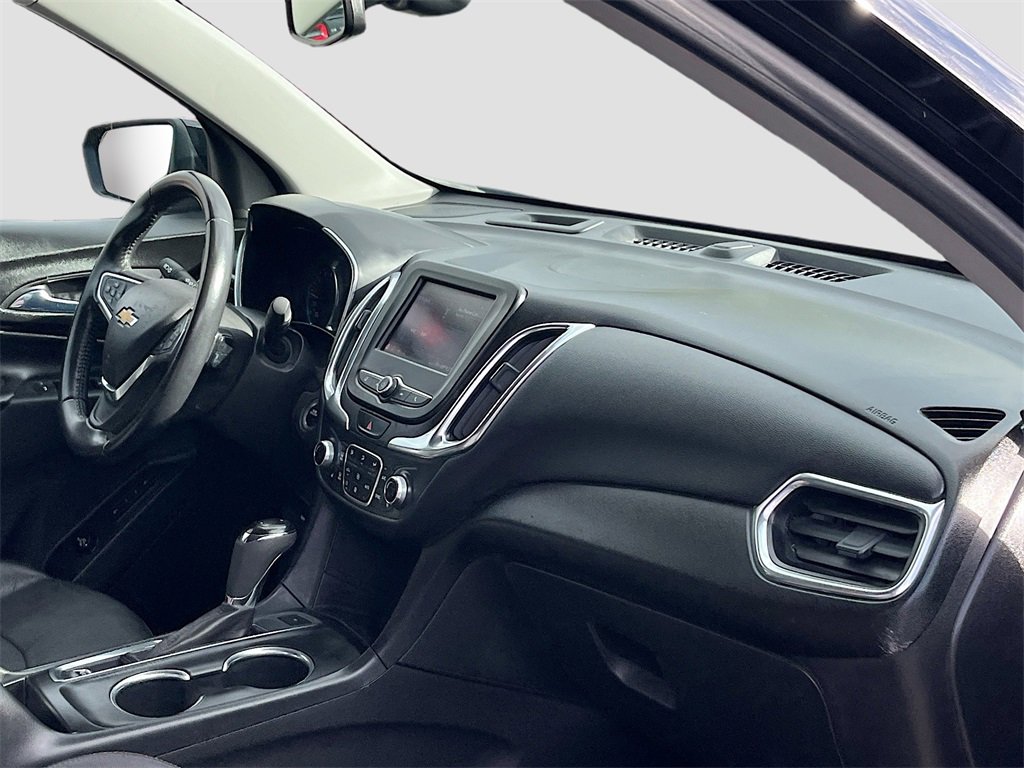 Used 2020 Chevrolet Equinox LT w/ Midnight Edition image 29