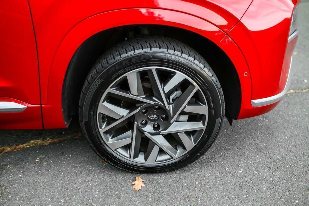 Used 2022 Hyundai Santa Fe Calligraphy image 6