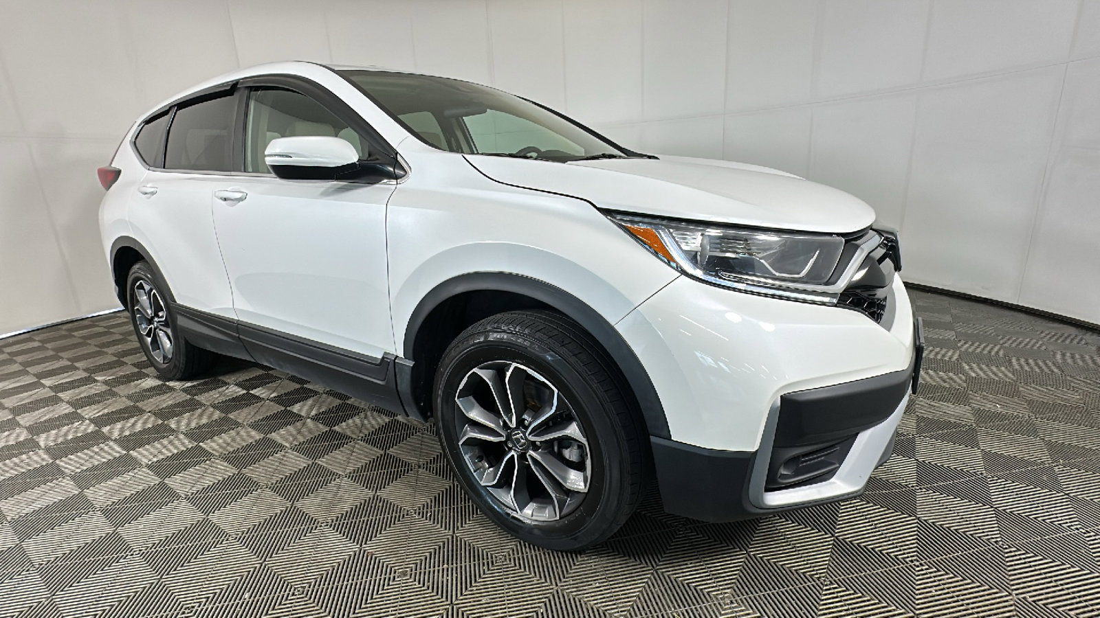 Used 2020 Honda CR-V EX image 2