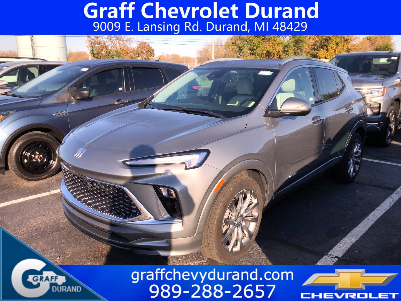 Used 2024 Buick Encore GX Avenir w/ Avenir Convenience Package FWD image 1