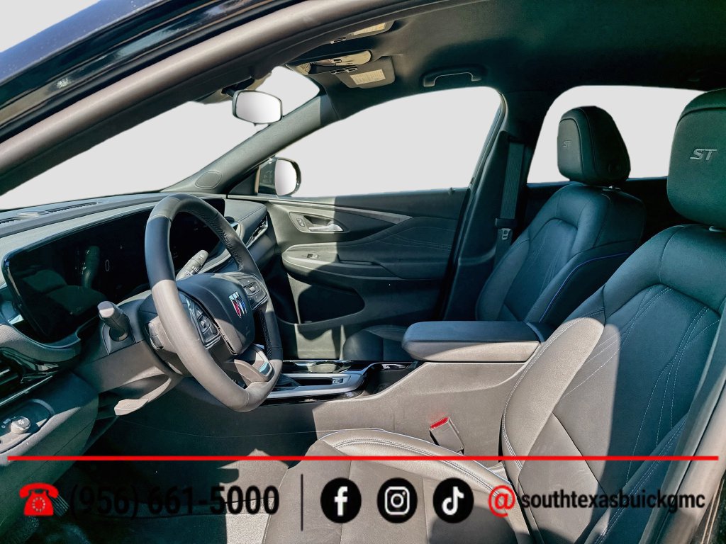 Used 2026 Buick Envista Sport Touring w/ Convenience I Package FWD image 11