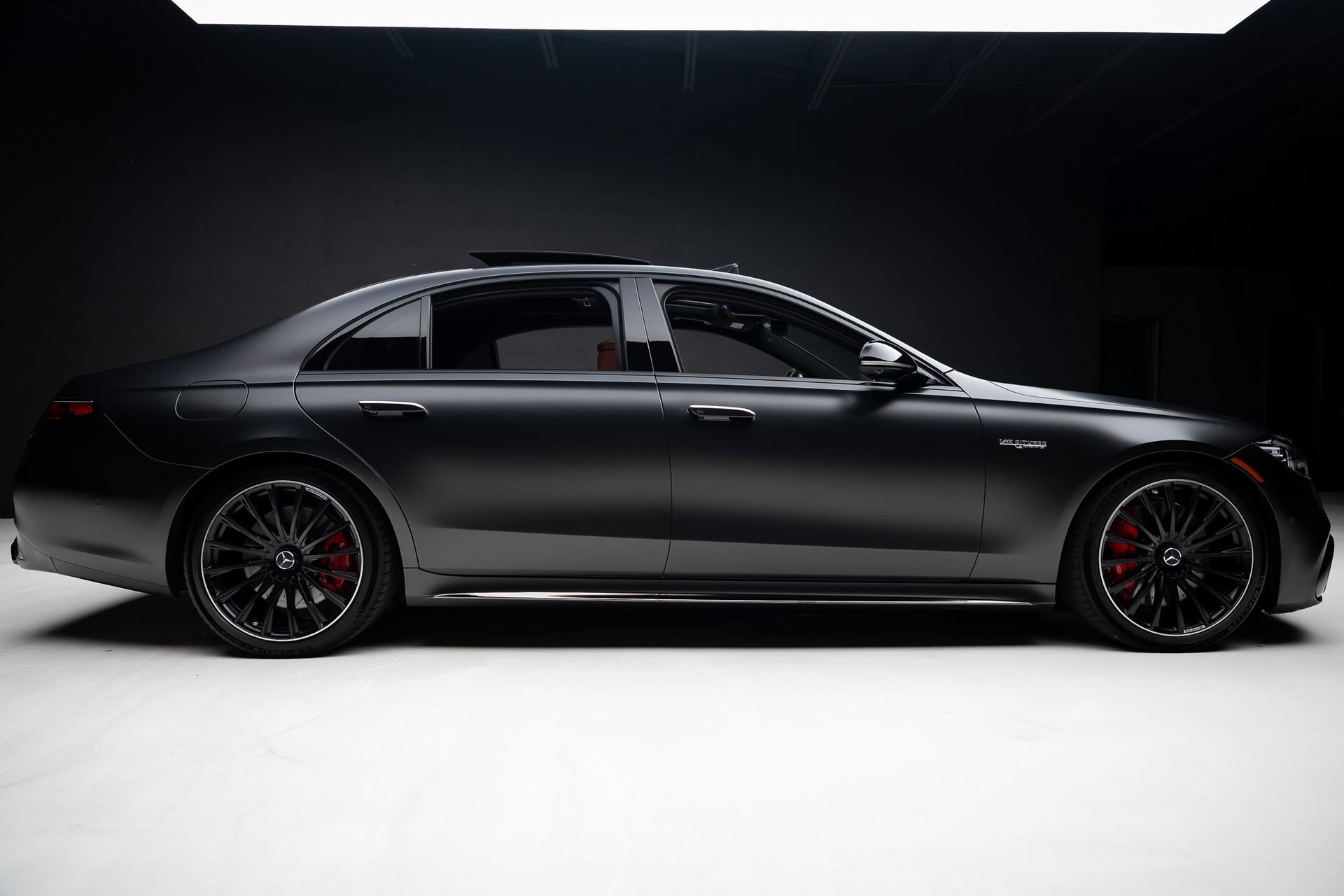 Used 2025 Mercedes-Benz S 63 AMG S image 39