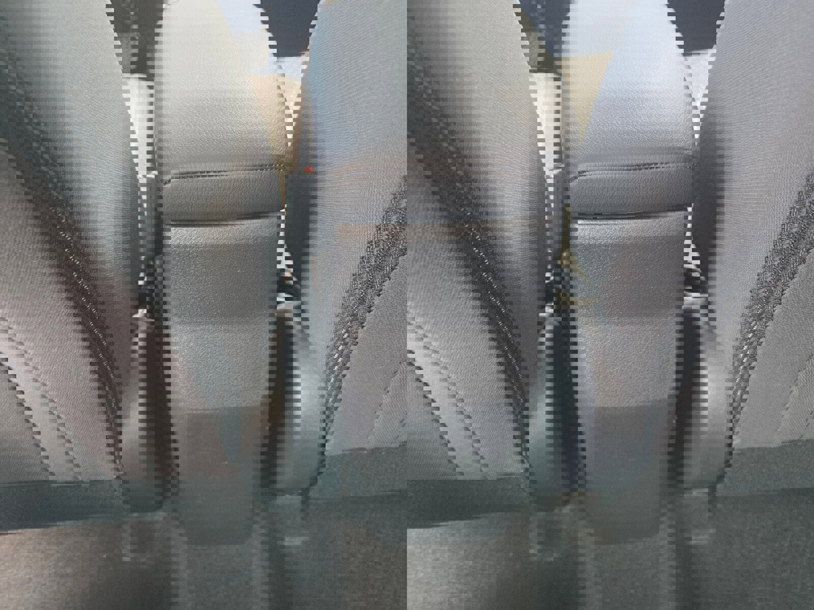 New 2025 Nissan Kicks SV w/ SV Premium Package image 19