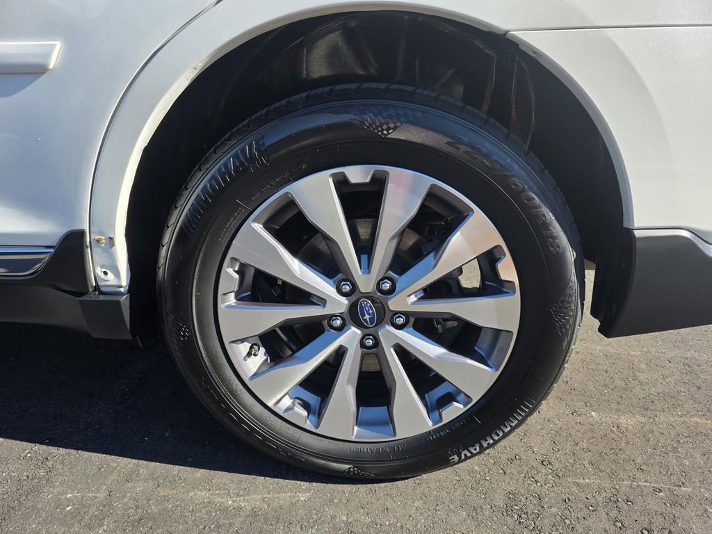 Used 2018 Subaru Outback 2.5i Touring w/ Popular Package #3 image 10