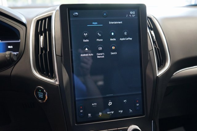 Used 2022 Ford Edge Titanium image 33